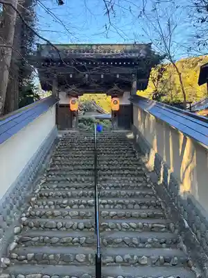 目の霊山 油山寺(静岡県)