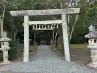 平群神社の{uncategorized: "未分類", other: "その他", undefined: "問題あり", building: "その他建物", grave: "お墓", sacred_gate: "鳥居", guardian: "狛犬", statue: "像", buddha: "仏像", history: "歴史", nature: "自然", garden: "庭園", animal: "動物", pagoda: "塔", temizu: "手水舎", mountain_gate: "山門・神門", sanctuary: "本殿・本堂", subordinate: "末社・摂社", art: "芸術", scenery: "景色", jizo: "地蔵", ema: "絵馬", goshuin: "御朱印", omikuji: "おみくじ", items: "授与品その他", amulet: "お守り", goshuincho: "御朱印帳", eats: "食事", festival: "お祭り", votive_dance: "神楽", shichigosan: "七五三参", wedding: "結婚式", experience: "体験その他", initially: "初詣", around: "周辺", anti_infection: "感染症対策"}