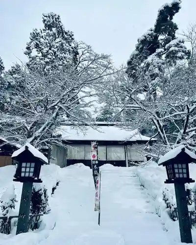 土津神社｜こどもと出世の神さまの本殿・本堂