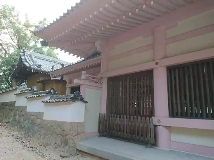 白鳥神社の本殿・本堂