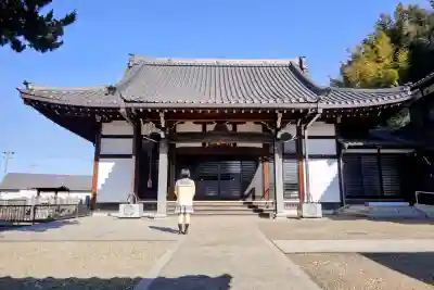極楽寺の本殿・本堂