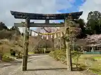 熊野本宮社の{uncategorized: "未分類", other: "その他", undefined: "問題あり", building: "その他建物", grave: "お墓", sacred_gate: "鳥居", guardian: "狛犬", statue: "像", buddha: "仏像", history: "歴史", nature: "自然", garden: "庭園", animal: "動物", pagoda: "塔", temizu: "手水舎", mountain_gate: "山門・神門", sanctuary: "本殿・本堂", subordinate: "末社・摂社", art: "芸術", scenery: "景色", jizo: "地蔵", ema: "絵馬", goshuin: "御朱印", omikuji: "おみくじ", items: "授与品その他", amulet: "お守り", goshuincho: "御朱印帳", eats: "食事", festival: "お祭り", votive_dance: "神楽", shichigosan: "七五三参", wedding: "結婚式", experience: "体験その他", initially: "初詣", around: "周辺", anti_infection: "感染症対策"}