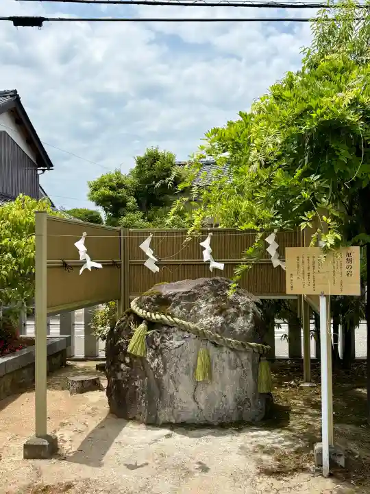 總社 和田八幡宮の{uncategorized: "未分類", other: "その他", undefined: "問題あり", building: "その他建物", grave: "お墓", sacred_gate: "鳥居", guardian: "狛犬", statue: "像", buddha: "仏像", history: "歴史", nature: "自然", garden: "庭園", animal: "動物", pagoda: "塔", temizu: "手水舎", mountain_gate: "山門・神門", sanctuary: "本殿・本堂", subordinate: "末社・摂社", art: "芸術", scenery: "景色", jizo: "地蔵", ema: "絵馬", goshuin: "御朱印", omikuji: "おみくじ", items: "授与品その他", amulet: "お守り", goshuincho: "御朱印帳", eats: "食事", festival: "お祭り", votive_dance: "神楽", shichigosan: "七五三参", wedding: "結婚式", experience: "体験その他", initially: "初詣", around: "周辺", anti_infection: "感染症対策"}