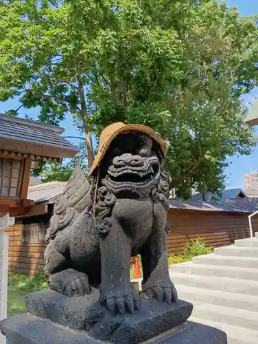 札幌諏訪神社の狛犬