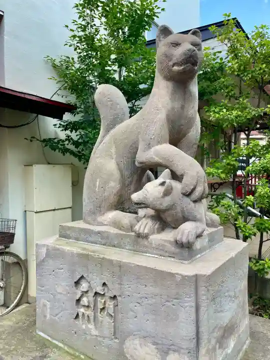 皆中稲荷神社(東京都)