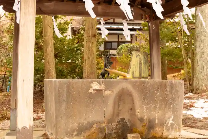 諏訪大社上社前宮(長野県)