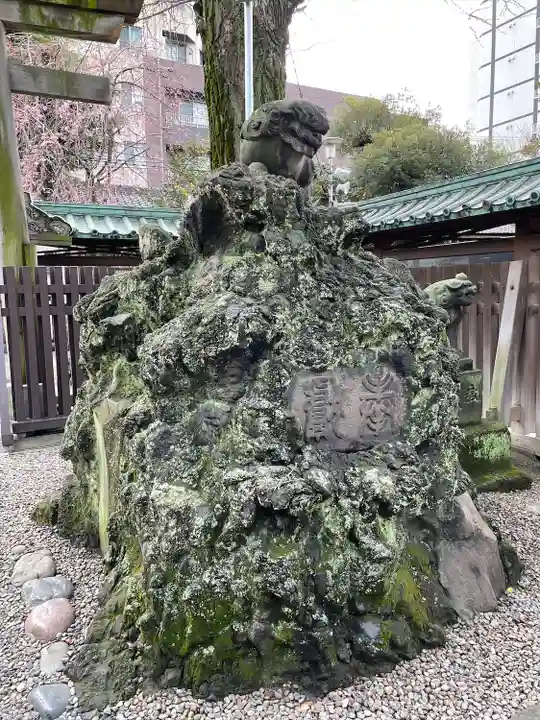 牛嶋神社の狛犬