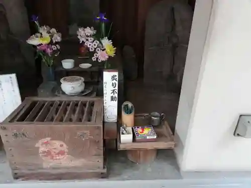 宮益御嶽神社の末社・摂社