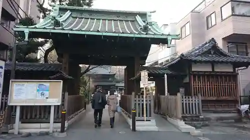 泉岳寺の山門・神門