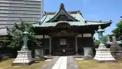 龍本寺の本殿