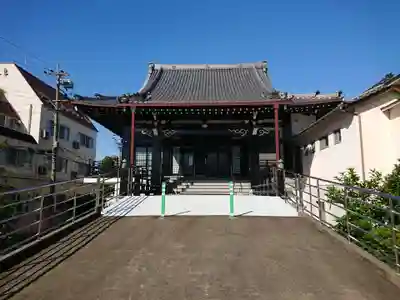善行寺の本殿・本堂