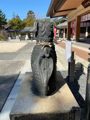 三重縣護國神社の狛犬