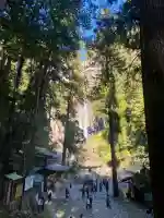 熊野那智大社の{uncategorized: "未分類", other: "その他", undefined: "問題あり", building: "その他建物", grave: "お墓", sacred_gate: "鳥居", guardian: "狛犬", statue: "像", buddha: "仏像", history: "歴史", nature: "自然", garden: "庭園", animal: "動物", pagoda: "塔", temizu: "手水舎", mountain_gate: "山門・神門", sanctuary: "本殿・本堂", subordinate: "末社・摂社", art: "芸術", scenery: "景色", jizo: "地蔵", ema: "絵馬", goshuin: "御朱印", omikuji: "おみくじ", items: "授与品その他", amulet: "お守り", goshuincho: "御朱印帳", eats: "食事", festival: "お祭り", votive_dance: "神楽", shichigosan: "七五三参", wedding: "結婚式", experience: "体験その他", initially: "初詣", around: "周辺", anti_infection: "感染症対策"}