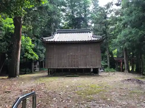 新鞍神社の本殿