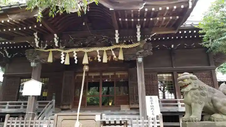 白山神社の本殿・本堂