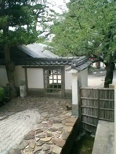 光明寺の庭園