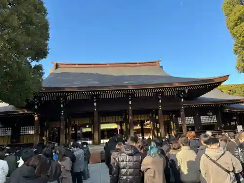 明治神宮の{uncategorized: "未分類", other: "その他", undefined: "問題あり", building: "その他建物", grave: "お墓", sacred_gate: "鳥居", guardian: "狛犬", statue: "像", buddha: "仏像", history: "歴史", nature: "自然", garden: "庭園", animal: "動物", pagoda: "塔", temizu: "手水舎", mountain_gate: "山門・神門", sanctuary: "本殿・本堂", subordinate: "末社・摂社", art: "芸術", scenery: "景色", jizo: "地蔵", ema: "絵馬", goshuin: "御朱印", omikuji: "おみくじ", items: "授与品その他", amulet: "お守り", goshuincho: "御朱印帳", eats: "食事", festival: "お祭り", votive_dance: "神楽", shichigosan: "七五三参", wedding: "結婚式", experience: "体験その他", initially: "初詣", around: "周辺", anti_infection: "感染症対策"}