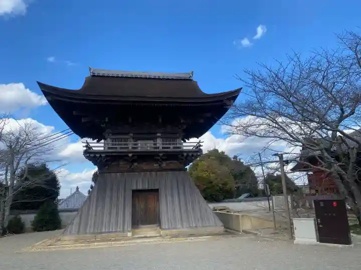 浄土寺の{uncategorized: "未分類", other: "その他", undefined: "問題あり", building: "その他建物", grave: "お墓", sacred_gate: "鳥居", guardian: "狛犬", statue: "像", buddha: "仏像", history: "歴史", nature: "自然", garden: "庭園", animal: "動物", pagoda: "塔", temizu: "手水舎", mountain_gate: "山門・神門", sanctuary: "本殿・本堂", subordinate: "末社・摂社", art: "芸術", scenery: "景色", jizo: "地蔵", ema: "絵馬", goshuin: "御朱印", omikuji: "おみくじ", items: "授与品その他", amulet: "お守り", goshuincho: "御朱印帳", eats: "食事", festival: "お祭り", votive_dance: "神楽", shichigosan: "七五三参", wedding: "結婚式", experience: "体験その他", initially: "初詣", around: "周辺", anti_infection: "感染症対策"}