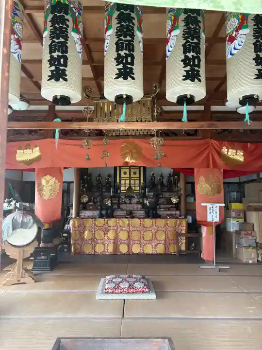 成福寺の{uncategorized: "未分類", other: "その他", undefined: "問題あり", building: "その他建物", grave: "お墓", sacred_gate: "鳥居", guardian: "狛犬", statue: "像", buddha: "仏像", history: "歴史", nature: "自然", garden: "庭園", animal: "動物", pagoda: "塔", temizu: "手水舎", mountain_gate: "山門・神門", sanctuary: "本殿・本堂", subordinate: "末社・摂社", art: "芸術", scenery: "景色", jizo: "地蔵", ema: "絵馬", goshuin: "御朱印", omikuji: "おみくじ", items: "授与品その他", amulet: "お守り", goshuincho: "御朱印帳", eats: "食事", festival: "お祭り", votive_dance: "神楽", shichigosan: "七五三参", wedding: "結婚式", experience: "体験その他", initially: "初詣", around: "周辺", anti_infection: "感染症対策"}