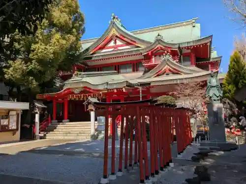 京濱伏見稲荷神社の{uncategorized: "未分類", other: "その他", undefined: "問題あり", building: "その他建物", grave: "お墓", sacred_gate: "鳥居", guardian: "狛犬", statue: "像", buddha: "仏像", history: "歴史", nature: "自然", garden: "庭園", animal: "動物", pagoda: "塔", temizu: "手水舎", mountain_gate: "山門・神門", sanctuary: "本殿・本堂", subordinate: "末社・摂社", art: "芸術", scenery: "景色", jizo: "地蔵", ema: "絵馬", goshuin: "御朱印", omikuji: "おみくじ", items: "授与品その他", amulet: "お守り", goshuincho: "御朱印帳", eats: "食事", festival: "お祭り", votive_dance: "神楽", shichigosan: "七五三参", wedding: "結婚式", experience: "体験その他", initially: "初詣", around: "周辺", anti_infection: "感染症対策"}