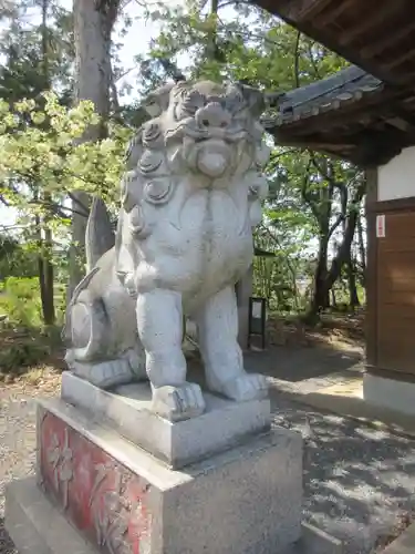 山田八幡神社の狛犬