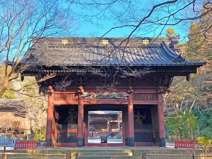 妙本寺の山門・神門
