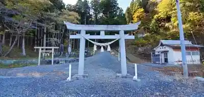 尾崎神社の鳥居
