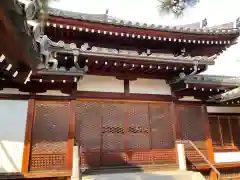 西之坊(大阪府)