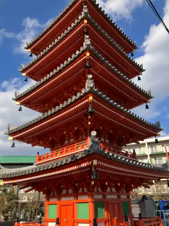 光明院の{uncategorized: "未分類", other: "その他", undefined: "問題あり", building: "その他建物", grave: "お墓", sacred_gate: "鳥居", guardian: "狛犬", statue: "像", buddha: "仏像", history: "歴史", nature: "自然", garden: "庭園", animal: "動物", pagoda: "塔", temizu: "手水舎", mountain_gate: "山門・神門", sanctuary: "本殿・本堂", subordinate: "末社・摂社", art: "芸術", scenery: "景色", jizo: "地蔵", ema: "絵馬", goshuin: "御朱印", omikuji: "おみくじ", items: "授与品その他", amulet: "お守り", goshuincho: "御朱印帳", eats: "食事", festival: "お祭り", votive_dance: "神楽", shichigosan: "七五三参", wedding: "結婚式", experience: "体験その他", initially: "初詣", around: "周辺", anti_infection: "感染症対策"}