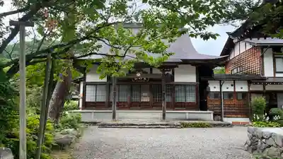 本覚寺の本殿・本堂