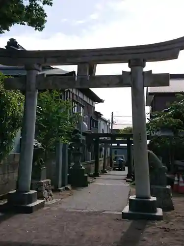 御霊神社の鳥居