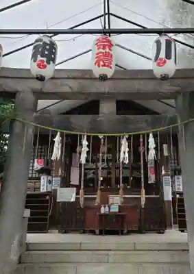 幡ケ谷氷川神社の本殿・本堂