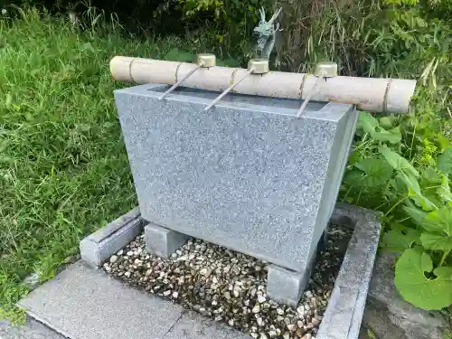 赤猪岩神社の{uncategorized: "未分類", other: "その他", undefined: "問題あり", building: "その他建物", grave: "お墓", sacred_gate: "鳥居", guardian: "狛犬", statue: "像", buddha: "仏像", history: "歴史", nature: "自然", garden: "庭園", animal: "動物", pagoda: "塔", temizu: "手水舎", mountain_gate: "山門・神門", sanctuary: "本殿・本堂", subordinate: "末社・摂社", art: "芸術", scenery: "景色", jizo: "地蔵", ema: "絵馬", goshuin: "御朱印", omikuji: "おみくじ", items: "授与品その他", amulet: "お守り", goshuincho: "御朱印帳", eats: "食事", festival: "お祭り", votive_dance: "神楽", shichigosan: "七五三参", wedding: "結婚式", experience: "体験その他", initially: "初詣", around: "周辺", anti_infection: "感染症対策"}