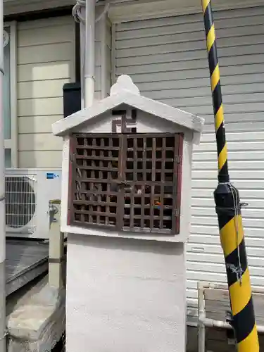 地蔵尊（福住町）の本殿・本堂