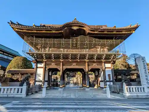 成田山新勝寺の山門