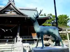 春日神社の像