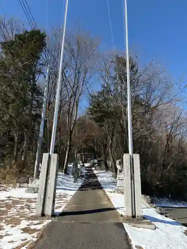 四津山神社の{uncategorized: "未分類", other: "その他", undefined: "問題あり", building: "その他建物", grave: "お墓", sacred_gate: "鳥居", guardian: "狛犬", statue: "像", buddha: "仏像", history: "歴史", nature: "自然", garden: "庭園", animal: "動物", pagoda: "塔", temizu: "手水舎", mountain_gate: "山門・神門", sanctuary: "本殿・本堂", subordinate: "末社・摂社", art: "芸術", scenery: "景色", jizo: "地蔵", ema: "絵馬", goshuin: "御朱印", omikuji: "おみくじ", items: "授与品その他", amulet: "お守り", goshuincho: "御朱印帳", eats: "食事", festival: "お祭り", votive_dance: "神楽", shichigosan: "七五三参", wedding: "結婚式", experience: "体験その他", initially: "初詣", around: "周辺", anti_infection: "感染症対策"}