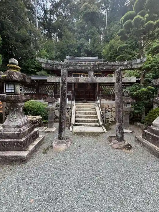 烏帽子形八幡神社(大阪府)