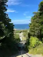 洲崎神社の{uncategorized: "未分類", other: "その他", undefined: "問題あり", building: "その他建物", grave: "お墓", sacred_gate: "鳥居", guardian: "狛犬", statue: "像", buddha: "仏像", history: "歴史", nature: "自然", garden: "庭園", animal: "動物", pagoda: "塔", temizu: "手水舎", mountain_gate: "山門・神門", sanctuary: "本殿・本堂", subordinate: "末社・摂社", art: "芸術", scenery: "景色", jizo: "地蔵", ema: "絵馬", goshuin: "御朱印", omikuji: "おみくじ", items: "授与品その他", amulet: "お守り", goshuincho: "御朱印帳", eats: "食事", festival: "お祭り", votive_dance: "神楽", shichigosan: "七五三参", wedding: "結婚式", experience: "体験その他", initially: "初詣", around: "周辺", anti_infection: "感染症対策"}