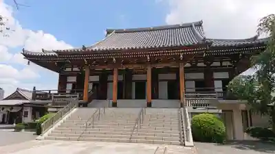 伝通院の本殿・本堂