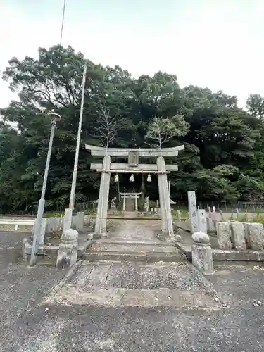 崎山八幡神社の鳥居