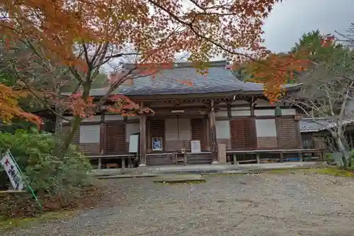 大菩提寺の本殿