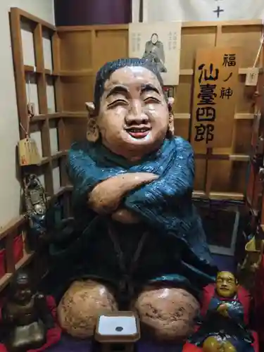 三瀧山不動院の像