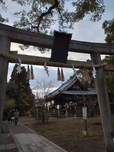 新熊野神社の鳥居