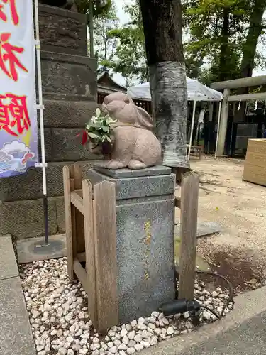 戸越八幡神社の像