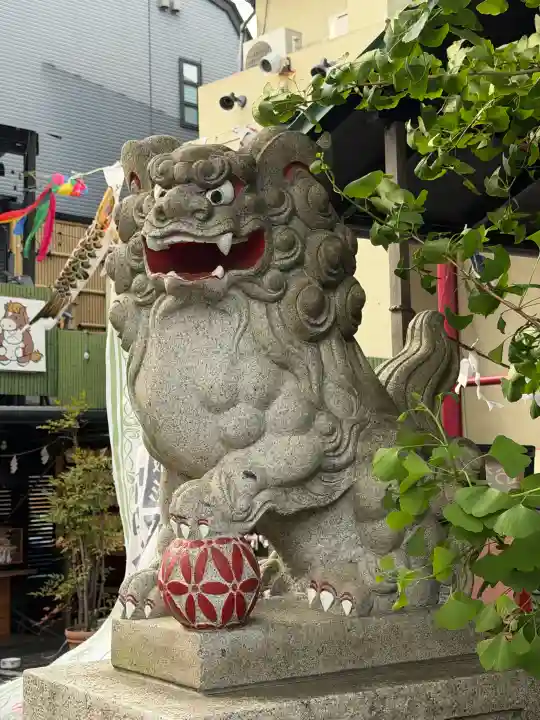 菊名神社の{uncategorized: "未分類", other: "その他", undefined: "問題あり", building: "その他建物", grave: "お墓", sacred_gate: "鳥居", guardian: "狛犬", statue: "像", buddha: "仏像", history: "歴史", nature: "自然", garden: "庭園", animal: "動物", pagoda: "塔", temizu: "手水舎", mountain_gate: "山門・神門", sanctuary: "本殿・本堂", subordinate: "末社・摂社", art: "芸術", scenery: "景色", jizo: "地蔵", ema: "絵馬", goshuin: "御朱印", omikuji: "おみくじ", items: "授与品その他", amulet: "お守り", goshuincho: "御朱印帳", eats: "食事", festival: "お祭り", votive_dance: "神楽", shichigosan: "七五三参", wedding: "結婚式", experience: "体験その他", initially: "初詣", around: "周辺", anti_infection: "感染症対策"}