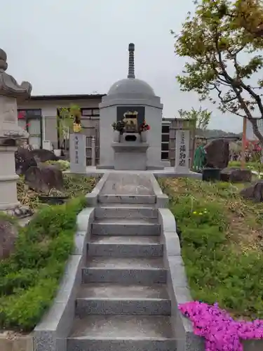 彌勒院(山形県)