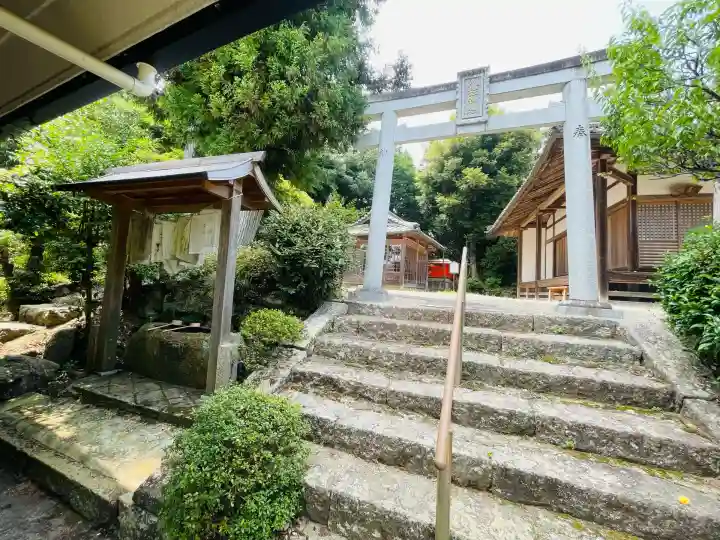 八柱神社(奈良県)