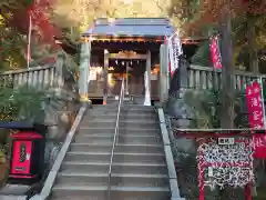 涌釜神社の建物その他