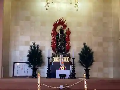 真隆寺の本殿・本堂